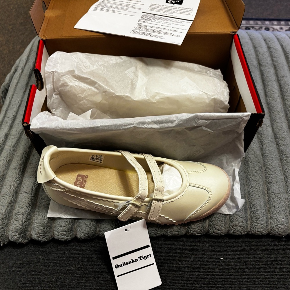 Onitsuka Tiger by Asics Kids Cream Sneakers